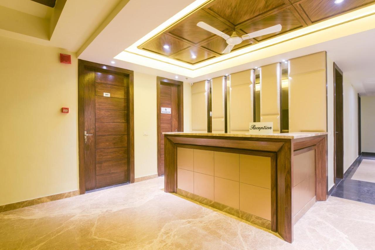 Hotel Super Collection O Starlight Kanpur Esterno foto