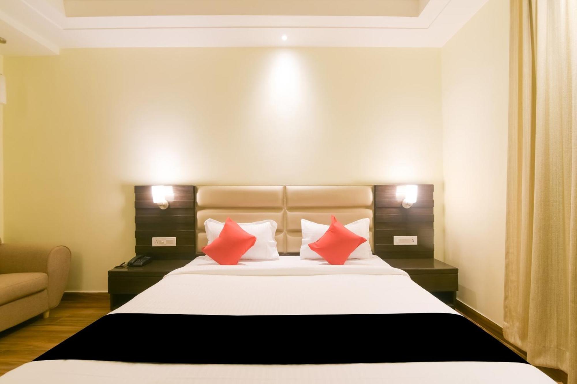 Hotel Super Collection O Starlight Kanpur Esterno foto