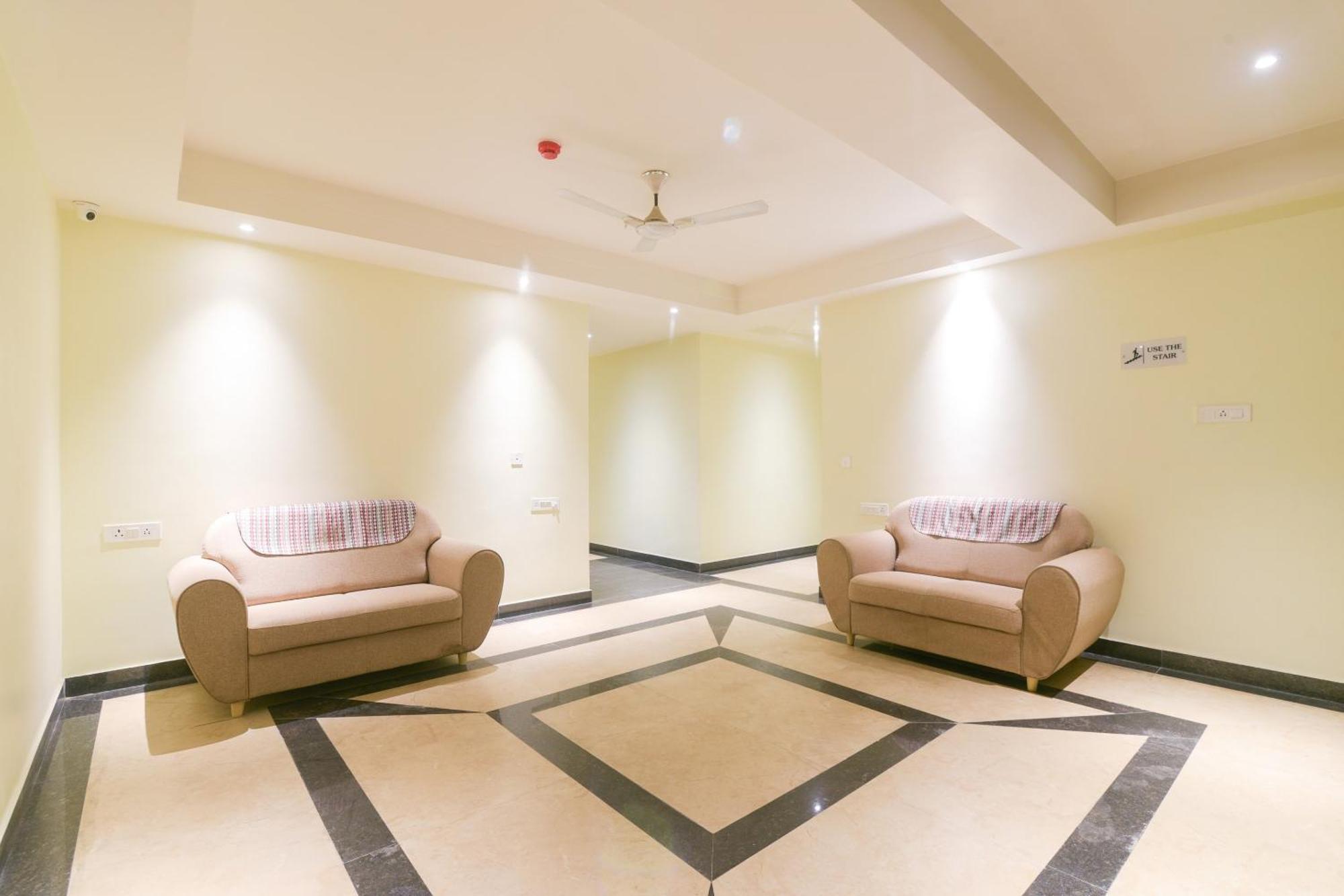 Hotel Super Collection O Starlight Kanpur Esterno foto